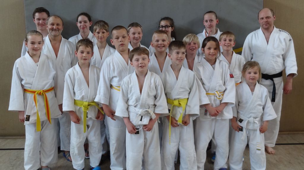 https://www.tvjahn-bad-lippspringe.de/tl_files/artikelbilder/2012/Judo/Kyu-Pruefung 060615/DSC01027b.jpg