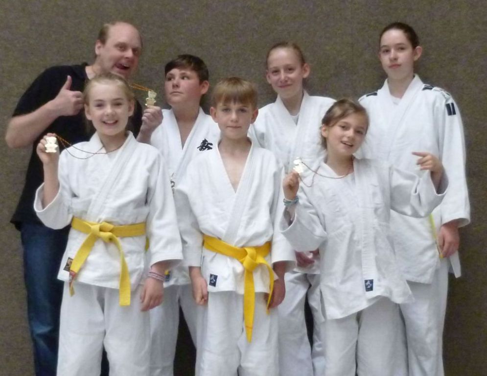 https://www.tvjahn-bad-lippspringe.de/tl_files/artikelbilder/2012/Judo/P1000727b.jpg